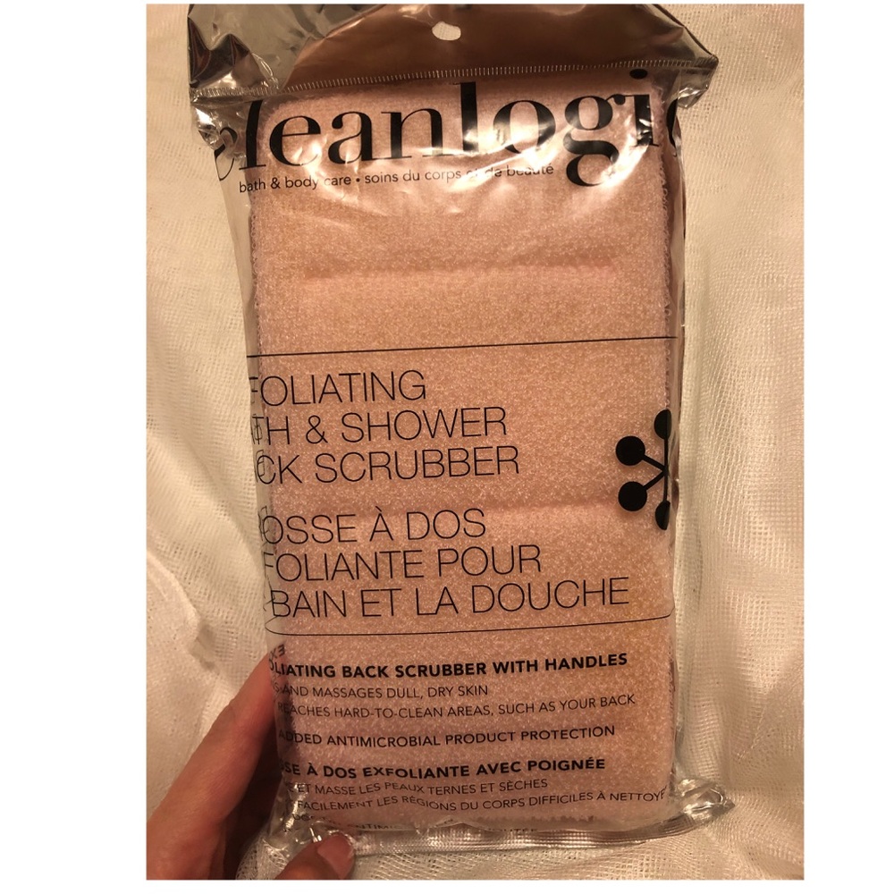 Exfoliating bath and shower back scrubber 🧽 ❤️